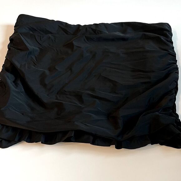Raisins Curve Women's Black Calina Solids Echo Swim Skirt Bottom Size 22W - Picture 7 of 8